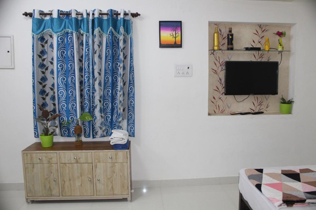 Friendlystay - An Home Stay And Elite Ченнаи Экстерьер фото
