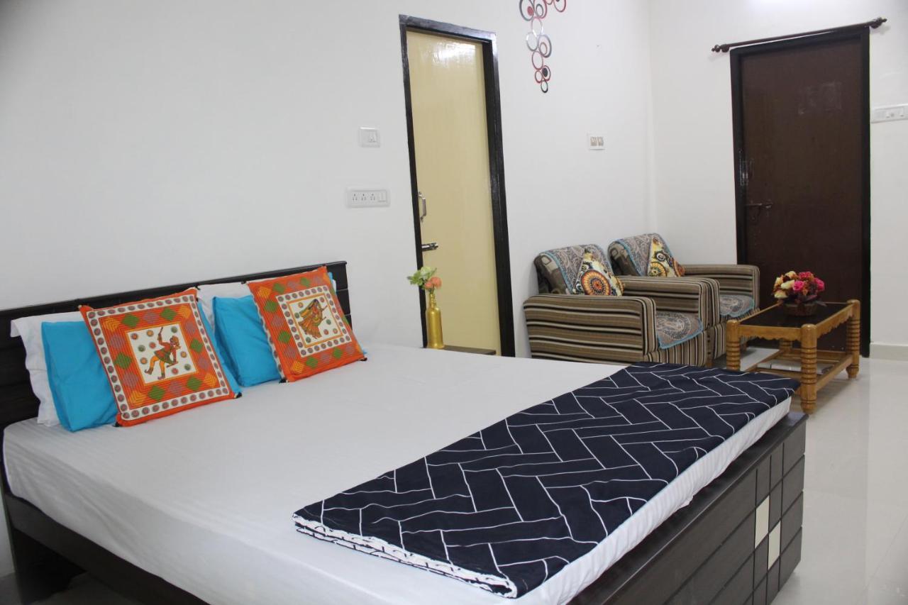 Friendlystay - An Home Stay And Elite Ченнаи Экстерьер фото